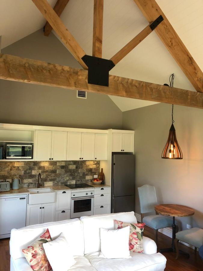 Kahuranaki River View Cottage מראה חיצוני תמונה